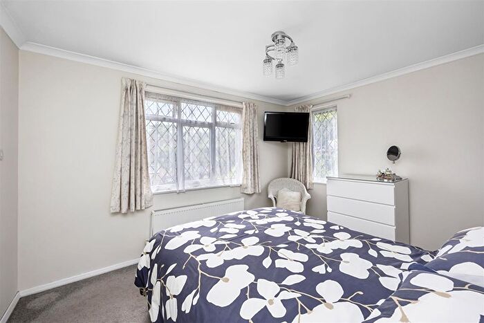 4 Bedroom Detached House For Sale In Grangeways, Patcham Village, Brighton, BN1