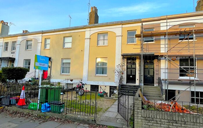 7 Bedroom Terraced House For Sale In Bath Road, Cheltenham, GL53