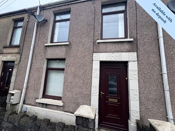 3 Bedroom Terraced House To Rent In Iscoed Road, Hendy, SA4
