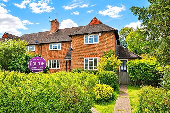 2 Bedroom Apartment For Sale In Cherry Tree Road, Milford, Godalming, Surrey, GU8