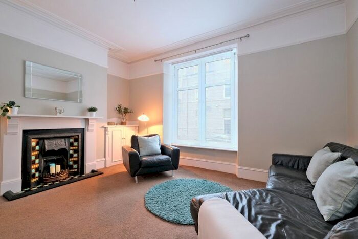 1 Bedroom Flat To Rent In Howburn Place, City Centre, Aberdeen, AB11