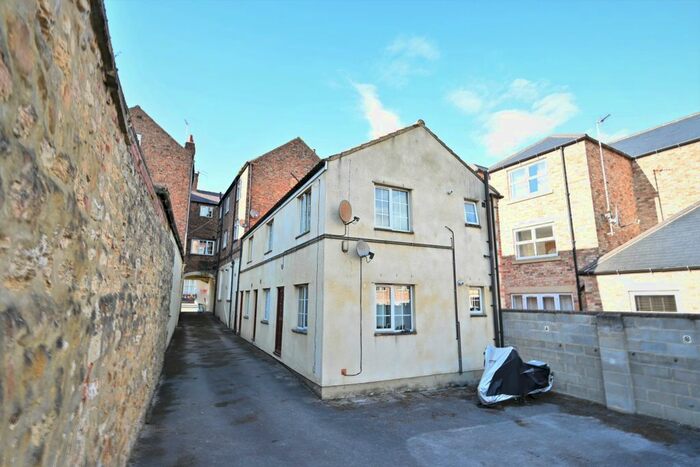 1 Bedroom Flat To Rent In Crown Court, Water Skellgate, Ripon, North Yorkshire, HG4