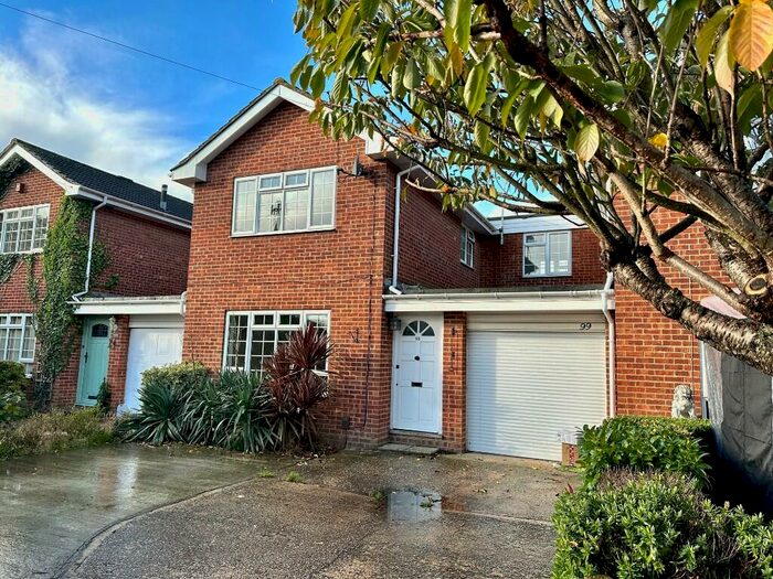 3 Bedroom Link Detached House To Rent In Ashacre Lane, Worthing, West Sussex, BN13
