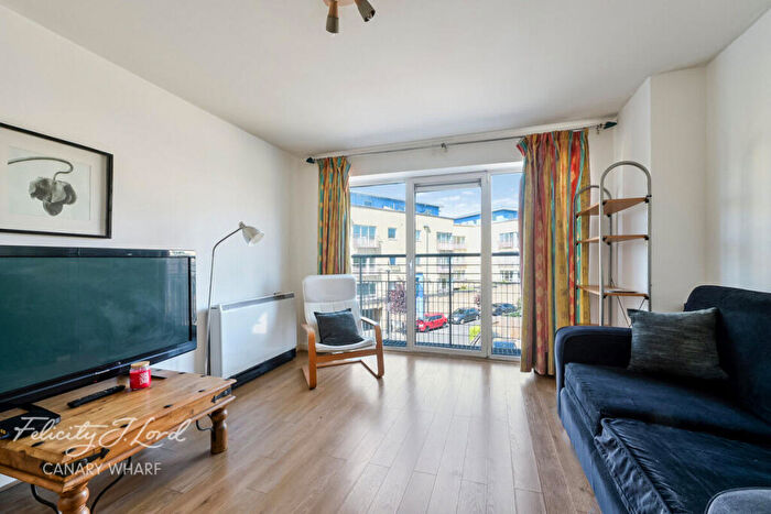 1 Bedroom Apartment For Sale In Premiere Place, Garford Street, London, E14