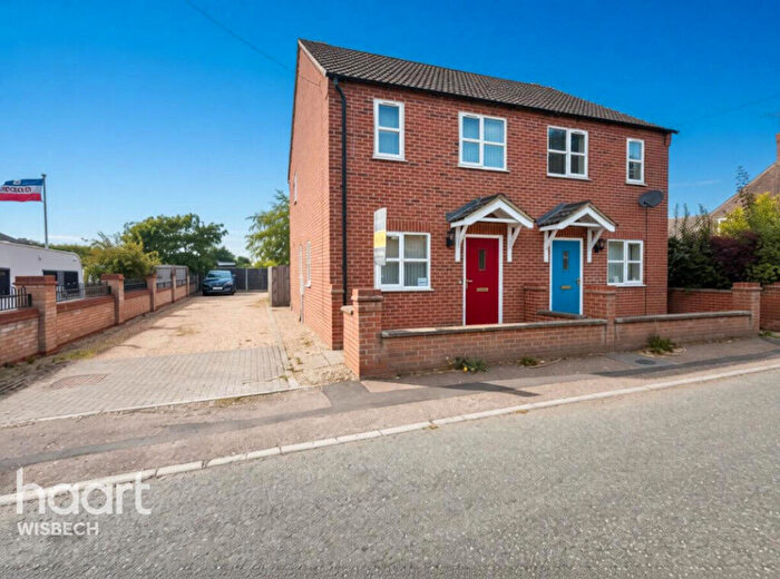 2 Bedroom Semi-Detached House For Sale In Main Road, Three Holes, PE14