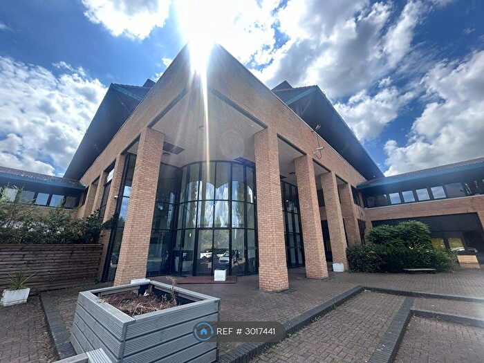 1 Bedroom Flat To Rent In Whitchurch Lane, Bristol, BS14