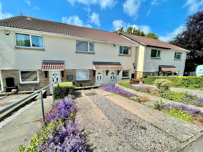 2 Bedroom Property To Rent In Longacre Close, Barry, CF63