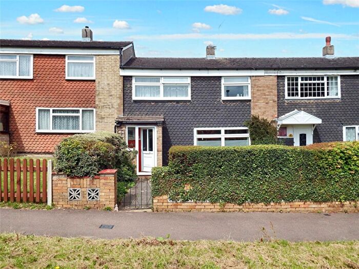 3 Bedroom Terraced House For Sale In Webb Rise, Stevenage, Hertfordshire, SG1