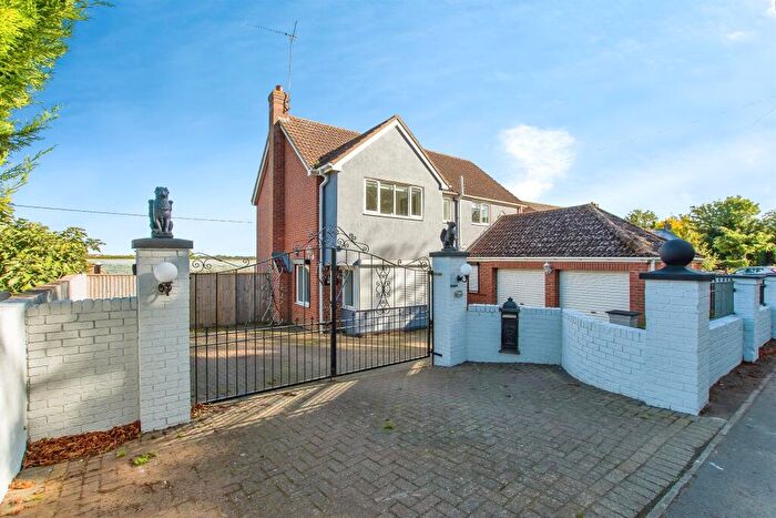 5 Bedroom Detached House For Sale In High Road, Newton-In-The-Isle, Wisbech, PE13