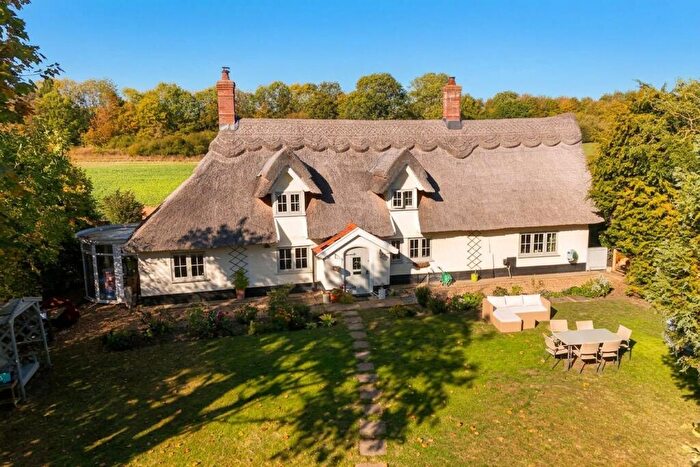 4 Bedroom Detached House For Sale In Ketteringham Lane, Ketteringham, Wymondham, NR18