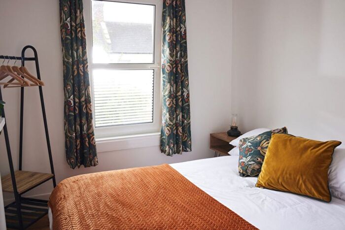 2 Bedroom Terraced House For Sale In Oxford Street, Exeter, Devon, EX2