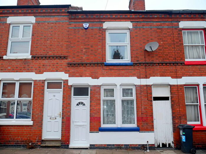 2 Bedroom Terraced House To Rent In Sheffield Street, Leicester, LE3