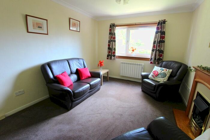2 Bedroom Flat To Rent In Craigleith Road, Craigleith, EH4