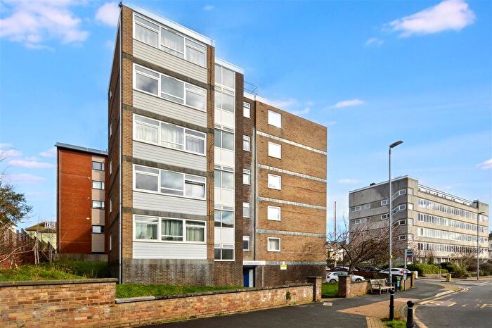 Studio To Rent In Upperton Road, Eastbourne, BN21