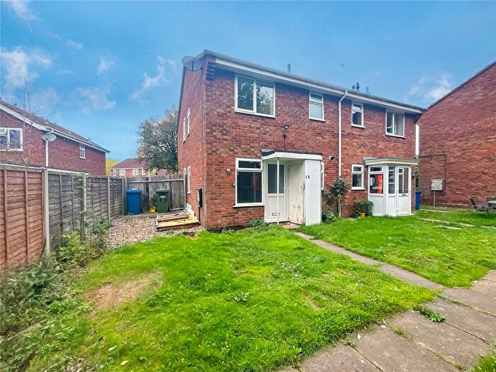 1 Bedroom Semi-Detached House To Rent In Brendon, Wilnecote, Tamworth, Staffordshire, B77