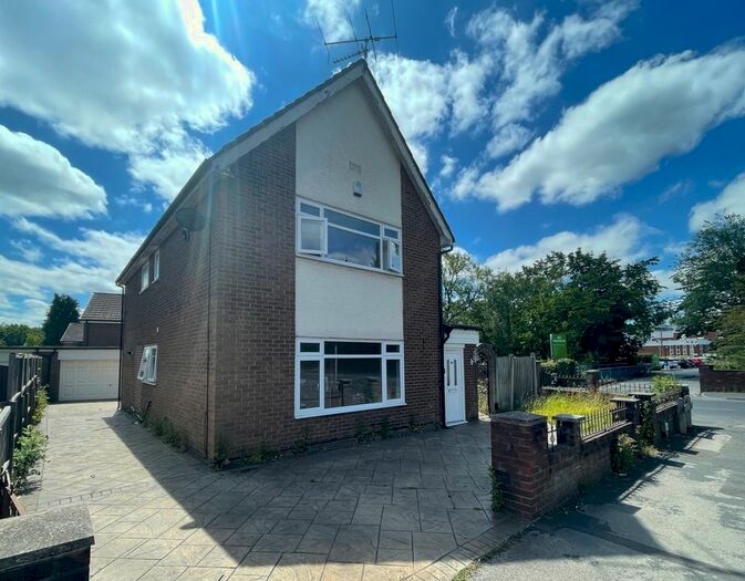 4 Bedroom Detached House To Rent In Queens Drive, Fulwood, PR2