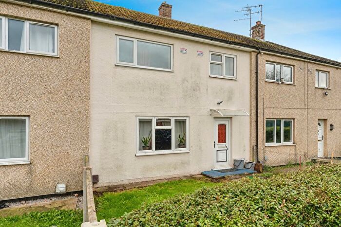 3 Bedroom Terraced House For Sale In Gwenfro, Wrexham, LL13