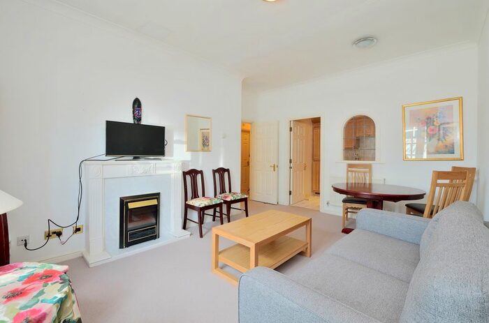 2 Bedroom Flat To Rent In Hugh Street, London, SW1V