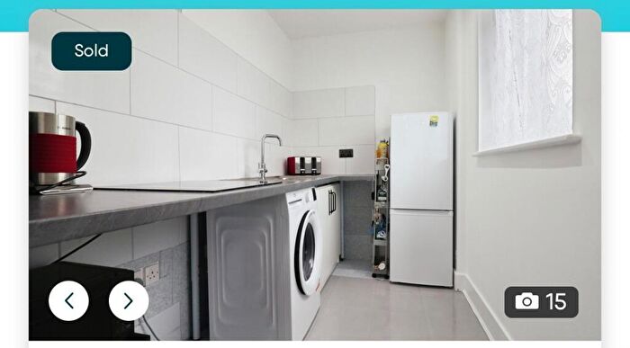 Studio To Rent In Jones Point House, Ferry Court, Grangetown, Cardiff, CF11