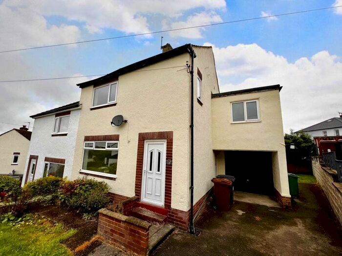 4 Bedroom Semi-Detached House To Rent In Hillside Rise, Guiseley, Leeds, West Yorkshire, LS20