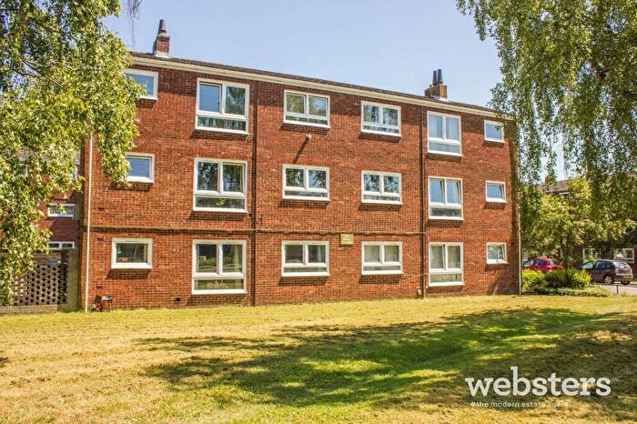 1 Bedroom Flat For Sale In Northfields, Norwich, NR4