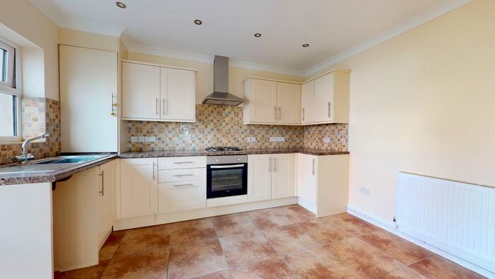 3 Bedroom Semi-Detached House To Rent In Old Oak Lane, Carmarthen, Carmarthenshire, SA31