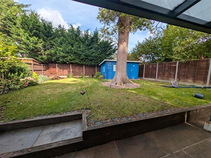 5 Bedroom Detached House For Sale In Collingwood Crescent, Guildford, Surrey, GU1