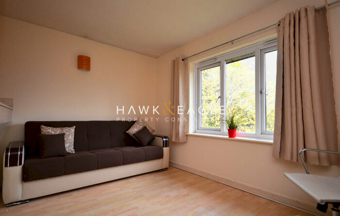 1 Bedroom Apartment To Rent In Brymay Close, London, E3