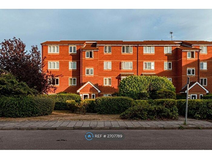 1 Bedroom Flat To Rent In Jack Clow Road, London, E15