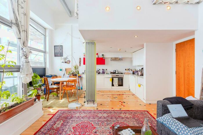 2 Bedroom Apartment To Rent In Henry Street, Manchester, M4