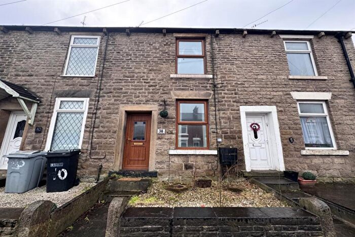 2 Bedroom Terraced House For Sale In Buxton Road, Disley, Stockport, SK12