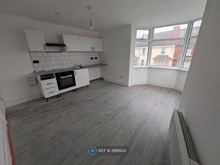 1 Bedroom Flat To Rent In Braithwaite St, Blackpool, FY1