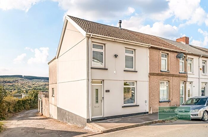 3 Bedroom End Terrace House For Sale In Queens Road, Twynyrodyn, Merthyr Tydfil, CF47