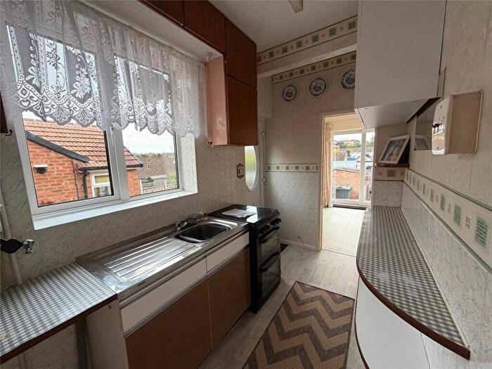 2 Bedroom Bungalow For Sale In Daneholme Avenue, Daventry, Northamptonshire, NN11