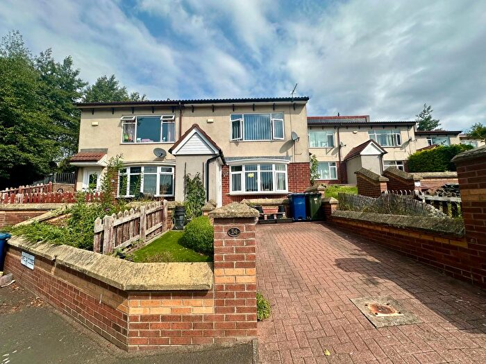 3 Bedroom Terraced House For Sale In Amelia Close, Newcastle Upon Tyne, NE4