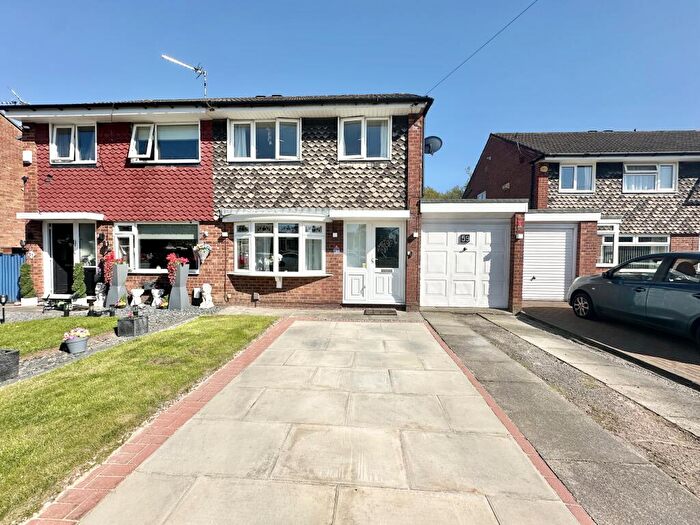 3 Bedroom Semi-Detached House For Sale In Little Brook Road, Sale, Trafford, M33