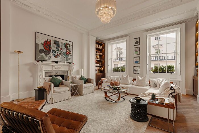 3 Bedroom Flat To Rent In West Eaton Place, Belgravia, London, SW1X