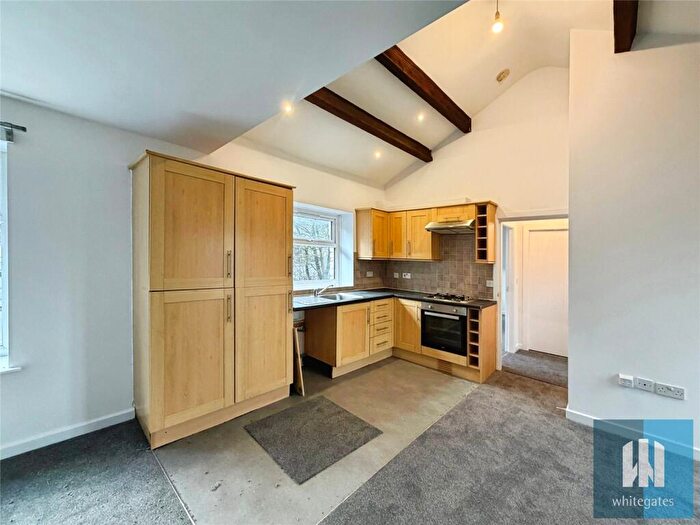 2 Bedroom Apartment To Rent In Factory Lane, Milnsbridge, Huddersfield, HD3