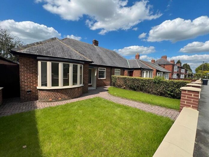 2 Bedroom Semi-Detached Bungalow For Sale In York Villas, Spennymoor, DL16