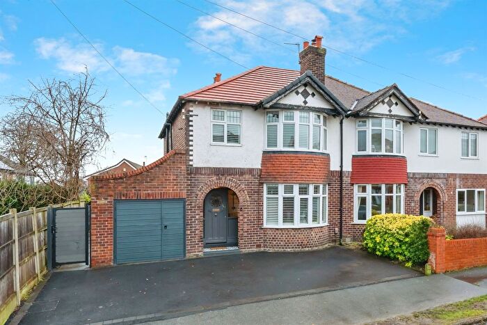 3 Bedroom Semi Detached House For Sale In Middlehurst Road, Grappenhall, Warrington, WA4