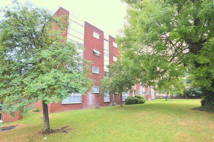 1 Bedroom Apartment To Rent In Talbot Road, Central Wembley, HA0