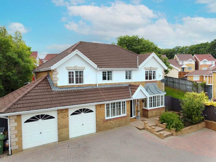 5 Bedroom Detached House For Sale In Graig Y Mynydd, Gelliseren, Tonyrefail, CF39