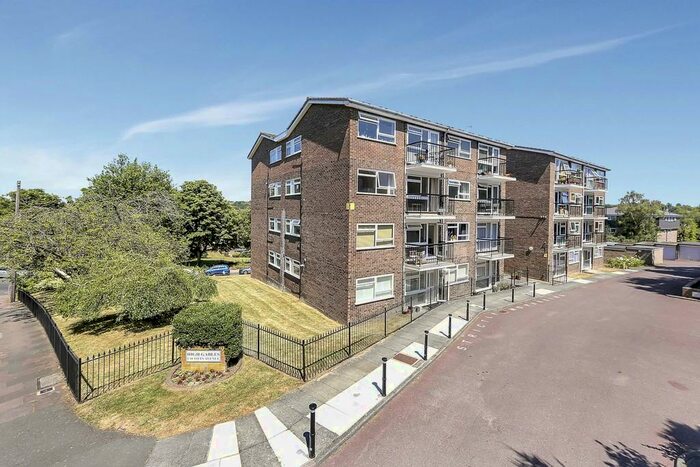 1 Bedroom Flat To Rent In Scotts Avenue, Bromley, BR2