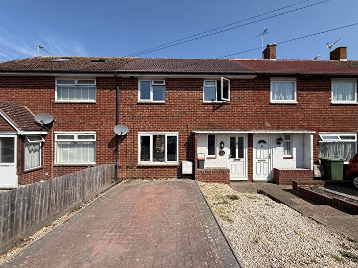 2 Bedroom House For Sale In Ashgate Road, Eastbourne, BN23