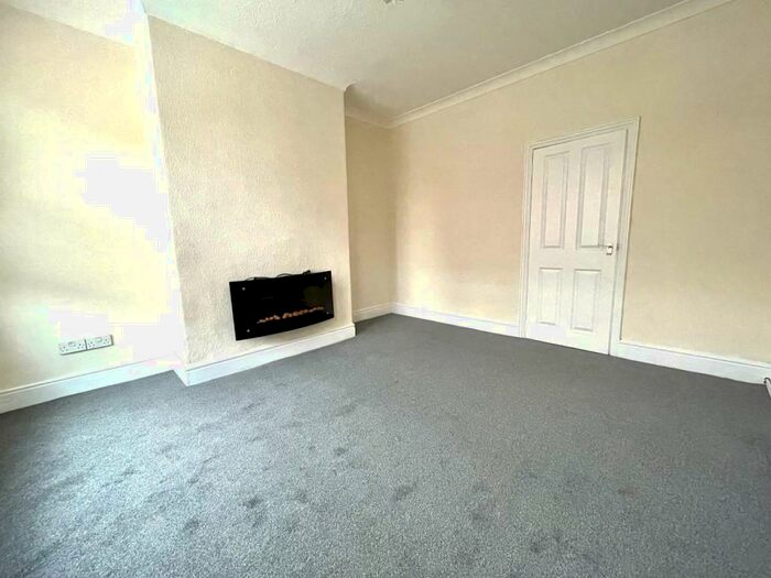 2 Bedroom House To Rent In John Street, Wombwell, Barnsley, S73