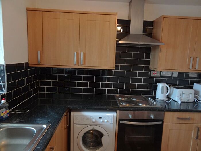 3 Bedroom Maisonette To Rent In Copenhagen Place, London, E14
