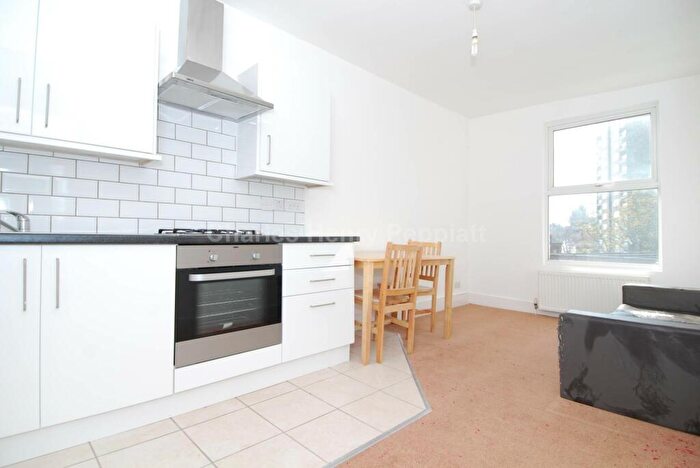 2 Bedroom Apartment To Rent In Fleet Road, Hampstead Heath, NW3