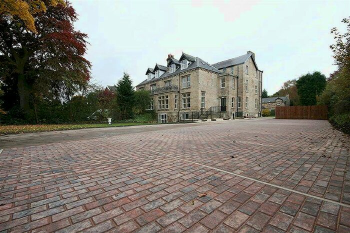 1 Bedroom Flat To Rent In Outwood Lane, Horsforth, Leeds, LS18