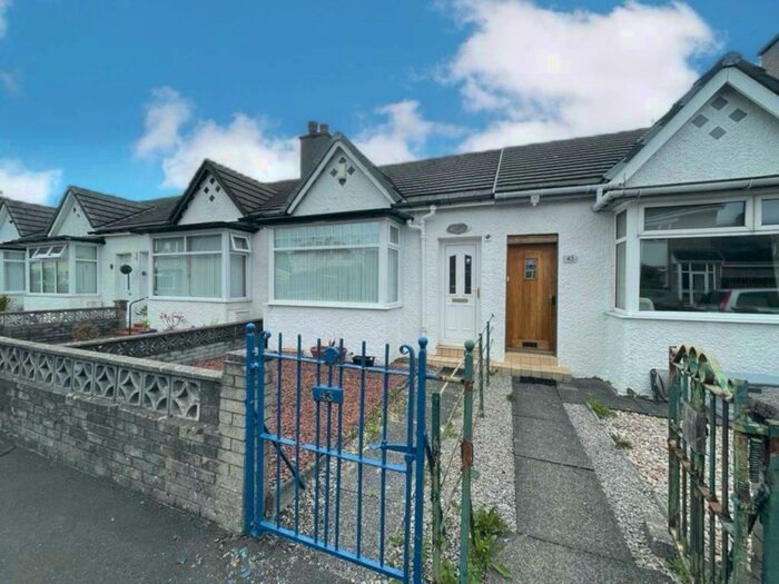 1 Bedroom Bungalow To Rent In Beechwood Drive, Renfrew, PA4