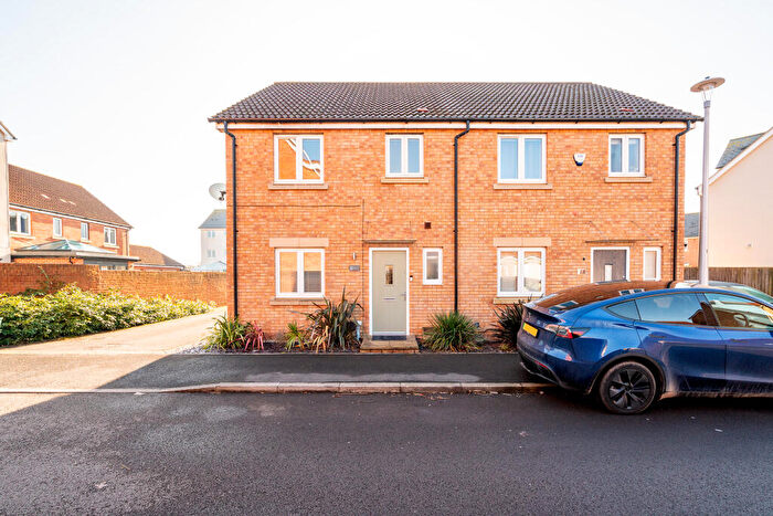 3 Bedroom Semi-Detached House For Sale In Bunting Lane, Portishead, BS20